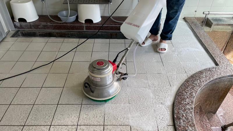 大浴場 滑り止め施工 高齢者施設