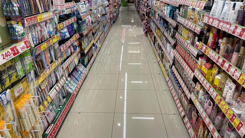 店内 滑り止め施工 ドラッグストア