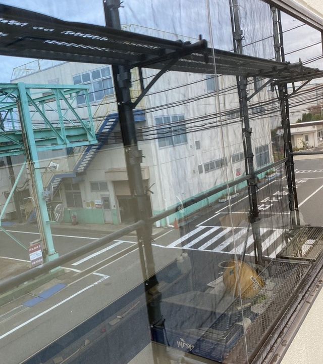 ガラス酸焼け修復施工後 工場